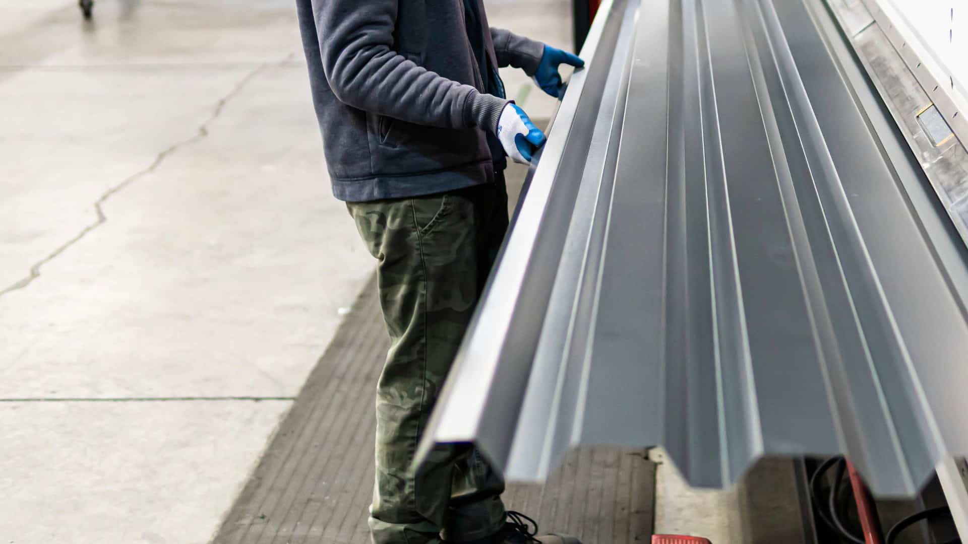 1.0" FF SnapLock Standing Seam Line